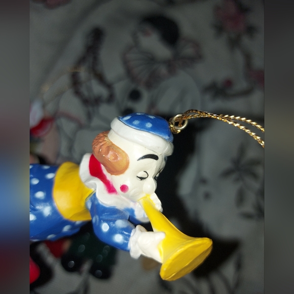 Hanging ornament clown lot silky circus Christmas kitsch weird art - Picture 4 of 4